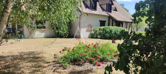 Casa de 4 dormitorios en Nouan-le-Fuzelier, France No. 228714 2