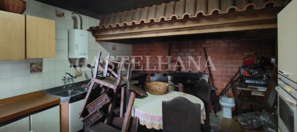 5 bedrooms Villa in Lisbon, Portugal No. 116442 35