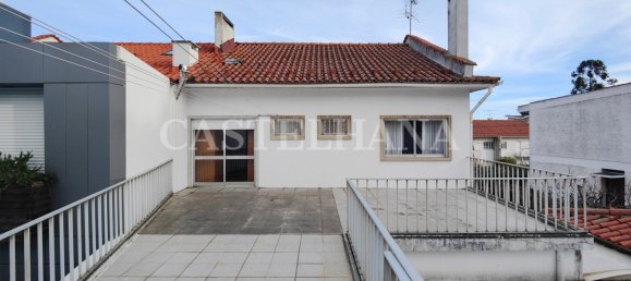 5 bedrooms Villa in Lisbon, Portugal No. 116442 3