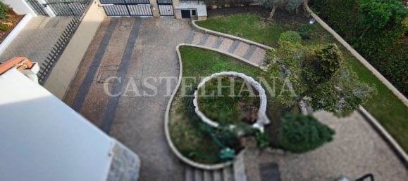 5 bedrooms Villa in Lisbon, Portugal No. 116442 15