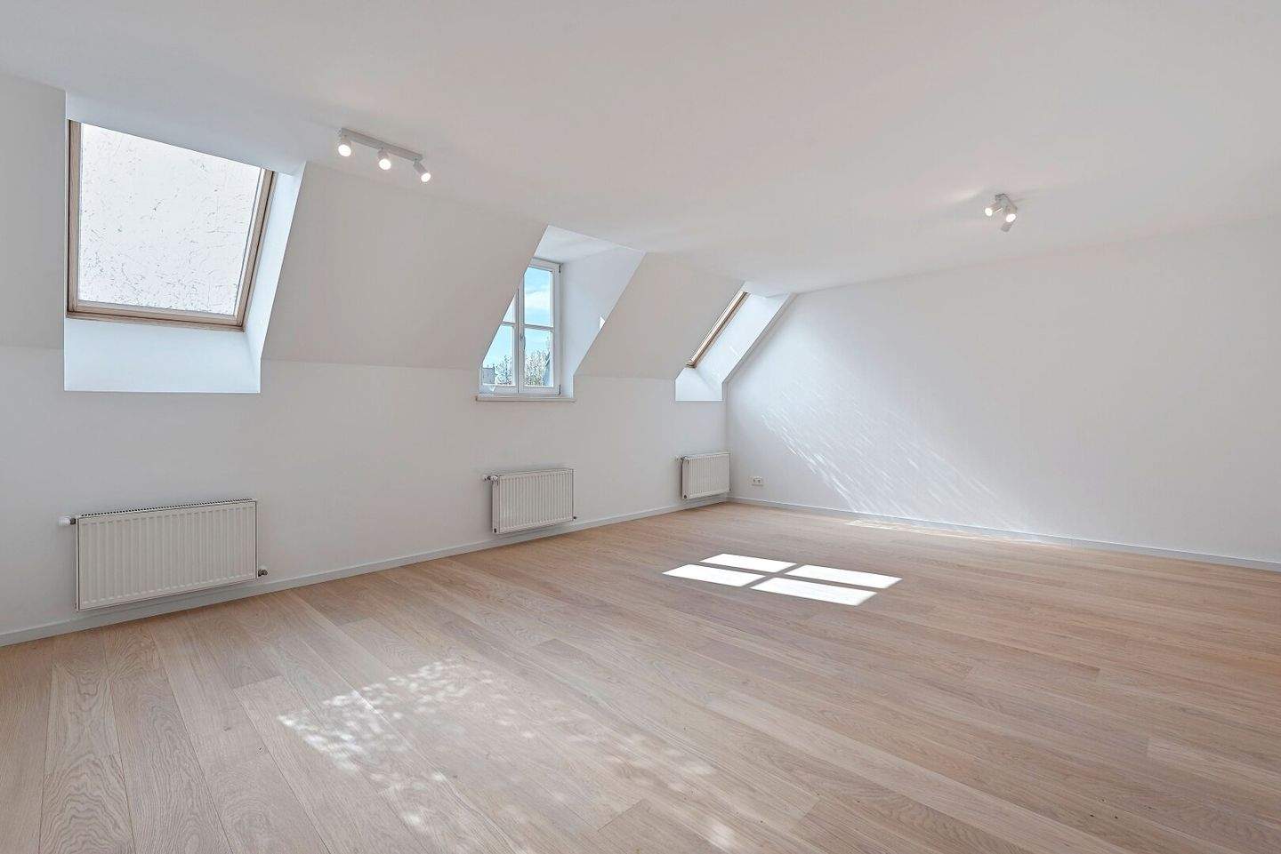 2 rooms Apartment in Margareten, Austria No. 243