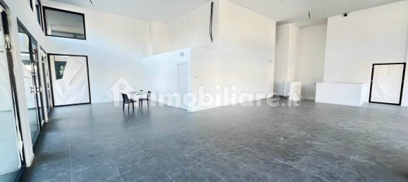 Imóvel comercial de 3 divisões em Spinea, Italy N.º 122091 9