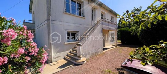 4 Schlafzimmer Haus in Niort, France, Nr. 300724 17