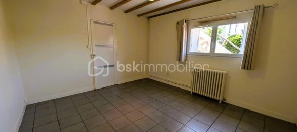 4 Schlafzimmer Haus in Niort, France, Nr. 300724 13