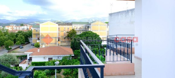 3 Schlafzimmer Wohnung in Pace del Mela, Italy, Nr. 321010 29