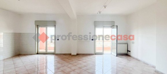 3 Schlafzimmer Wohnung in Pace del Mela, Italy, Nr. 321010 11