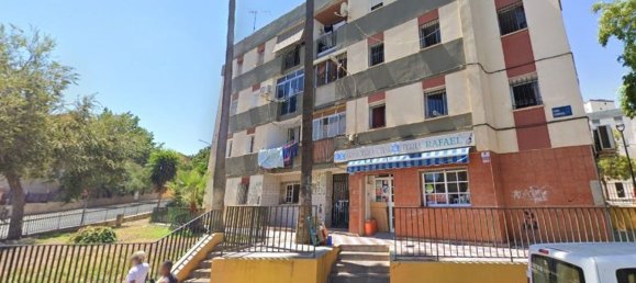 4 bedrooms Apartment in Malaga, Spain No. 156363 2