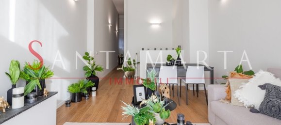 2 bedrooms Apartment in Milan, Italy No. 243946 4