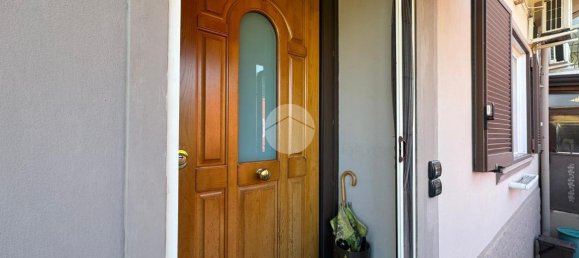 Casa de 3 divisões em Castellammare di Stabia, Italy N.º 126924 3