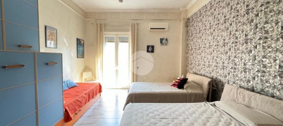 Casa de 3 divisões em Castellammare di Stabia, Italy N.º 126924 20