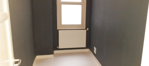 Apartamento de 4 dormitorios en Santander, Spain No. 139683 25