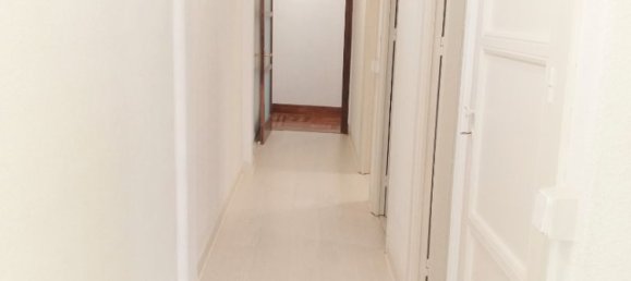 Apartamento de 4 dormitorios en Santander, Spain No. 139683 32