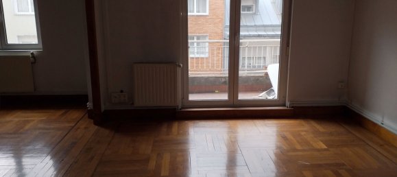 Apartamento de 4 dormitorios en Santander, Spain No. 139683 5
