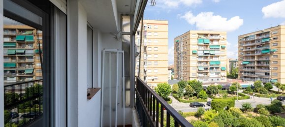 Apartamento de 4 dormitorios en Granada, Spain No. 166608 18