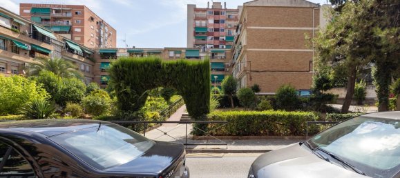 Apartamento de 4 dormitorios en Granada, Spain No. 166608 2