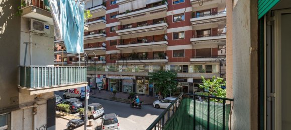 3 rooms Apartment in Salerno, Italy No. 261265 5