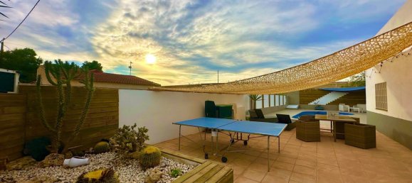 4 bedrooms Villa in Alicante, Spain No. 275632 7