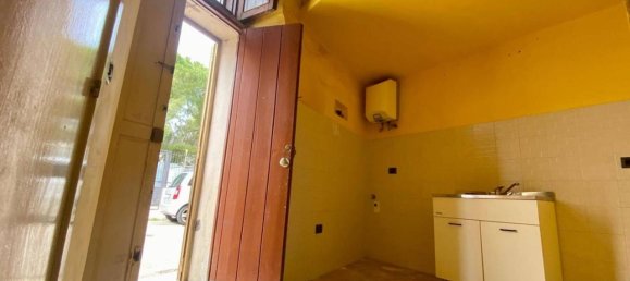 Studio in Bisceglie, Italy No. 35615 2