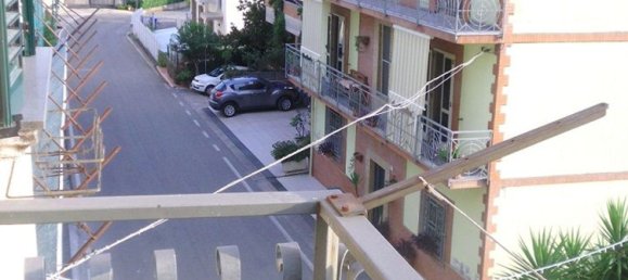 Дом с 8 комнатами в Монтекорвино Ровелла, Италия № 169072 11