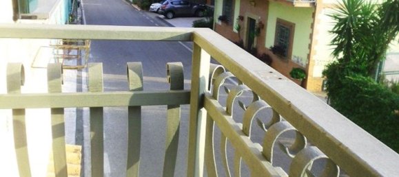 Дом с 8 комнатами в Монтекорвино Ровелла, Италия № 169072 2