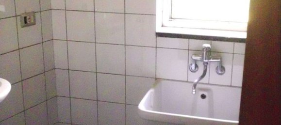 Дом с 8 комнатами в Монтекорвино Ровелла, Италия № 169072 42