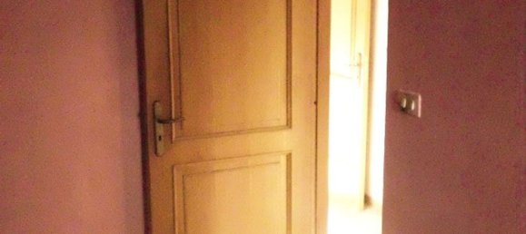 Дом с 8 комнатами в Монтекорвино Ровелла, Италия № 169072 38