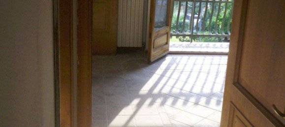 Дом с 8 комнатами в Монтекорвино Ровелла, Италия № 169072 43