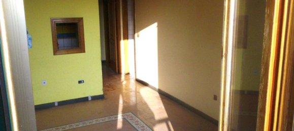 Дом с 8 комнатами в Монтекорвино Ровелла, Италия № 169072 28