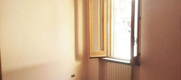 Дом с 8 комнатами в Монтекорвино Ровелла, Италия № 169072 26