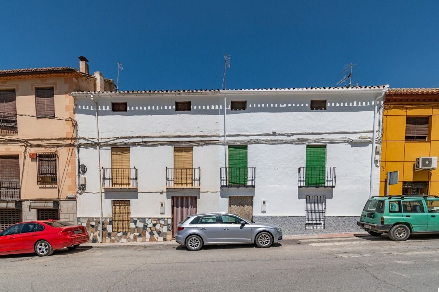 3 bedrooms House in Granada, Spain No. 239213