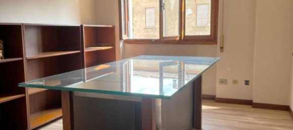 3 bedrooms Apartment in Cremona, Italy No. 279100 13