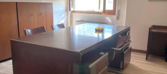 3 bedrooms Apartment in Cremona, Italy No. 279100 11