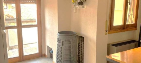 3 bedrooms Apartment in Cremona, Italy No. 279100 8