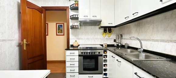 3 chambres Appartement à L'Hospitalet de Llobregat, Spain No. 181111 8