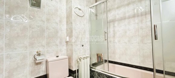 3 chambres Appartement à L'Hospitalet de Llobregat, Spain No. 181111 12
