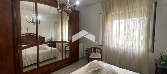 2 Schlafzimmer Wohnung in Pollena Trocchia, Italy, Nr. 329494 10