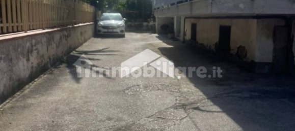 2 Schlafzimmer Wohnung in Pollena Trocchia, Italy, Nr. 329494 16