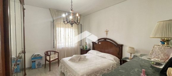2 Schlafzimmer Wohnung in Pollena Trocchia, Italy, Nr. 329494 9
