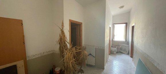 Apartamento de 3 habitaciónes en Benevento, Italy No. 121106 6