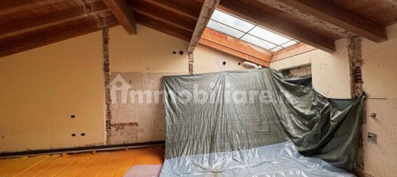 Квартира с 4 спальнями в Кремона, Италия № 73915 11