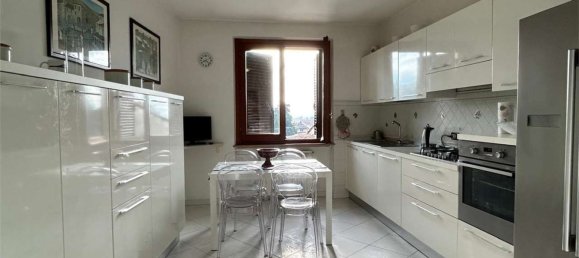 6 rooms Apartment in Assisi, Italy No. 230166 11
