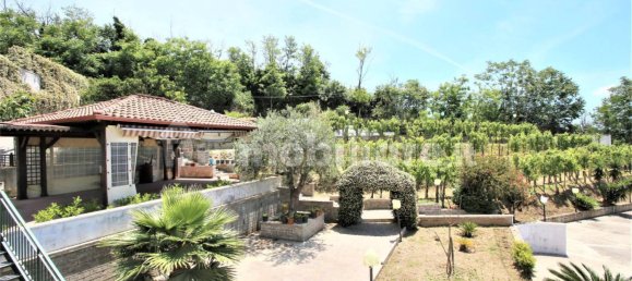 2 bedrooms Villa in Marano di Napoli, Italy No. 30359 39