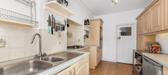 3 bedrooms House in Beckenham, United Kingdom No. 910 9