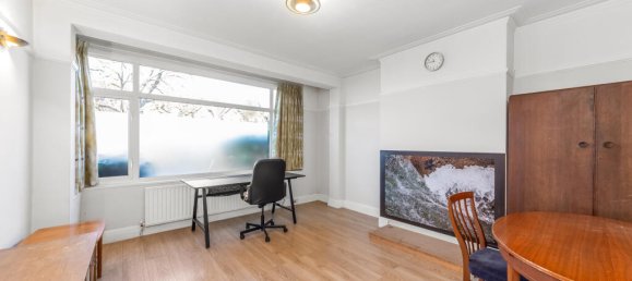 3 bedrooms House in Beckenham, United Kingdom No. 910 3