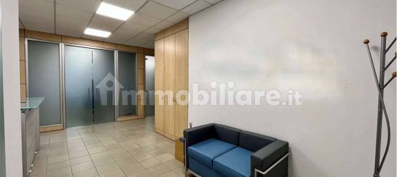 5 rooms Office in Ancona, Italy No. 211820 26