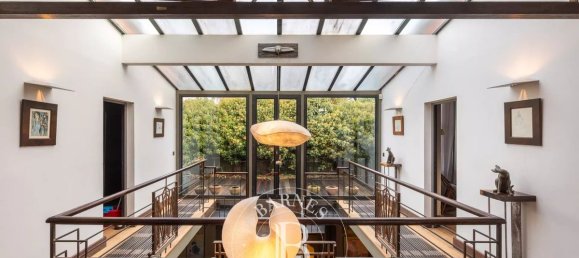 4 bedrooms House in Bagnolet, France No. 166323 5