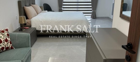 Apartamento de 3 dormitorios en Mosta, Malta No. 5412 4