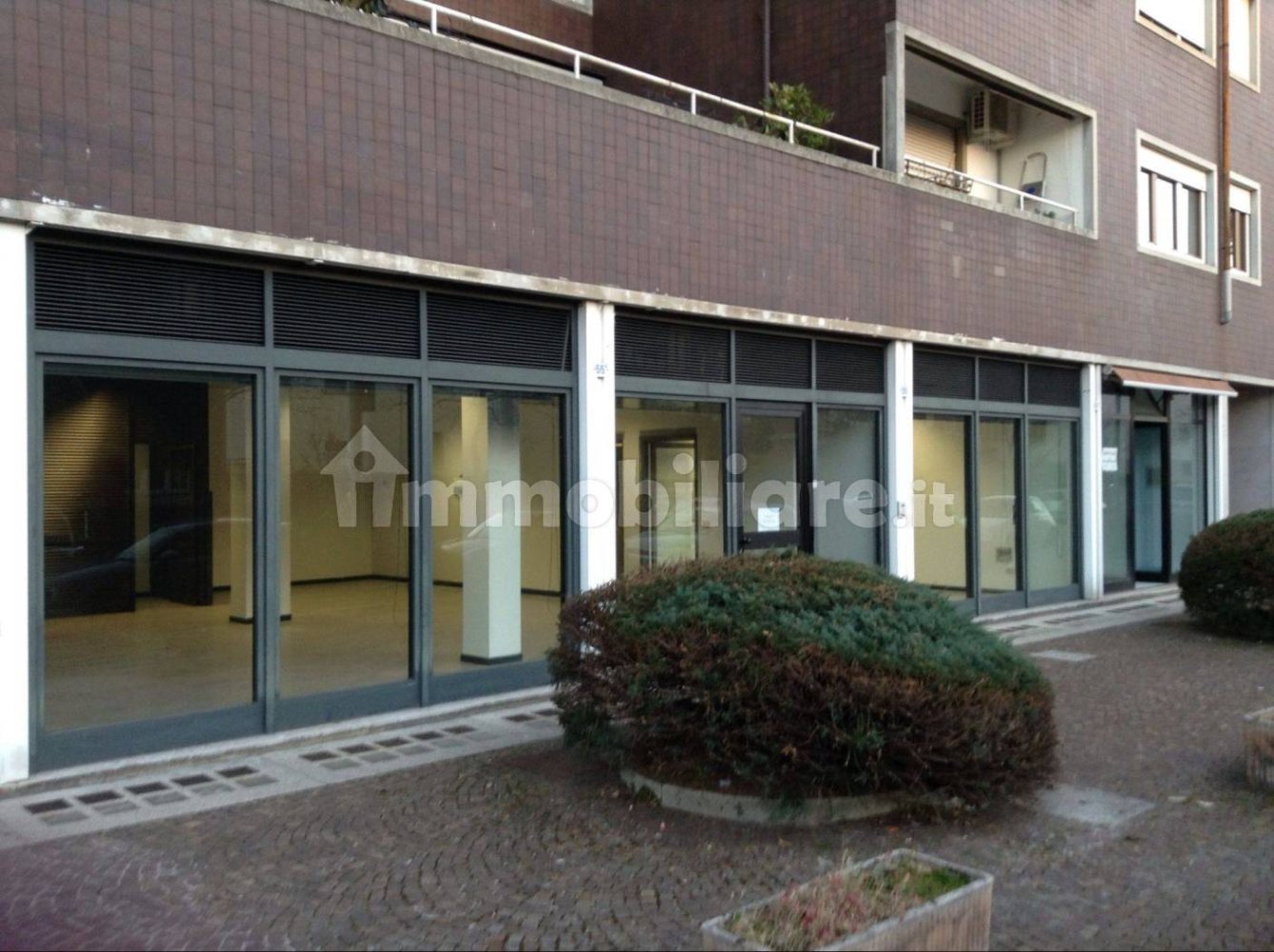 2-salle Bureau à Udine, Italy No. 375564