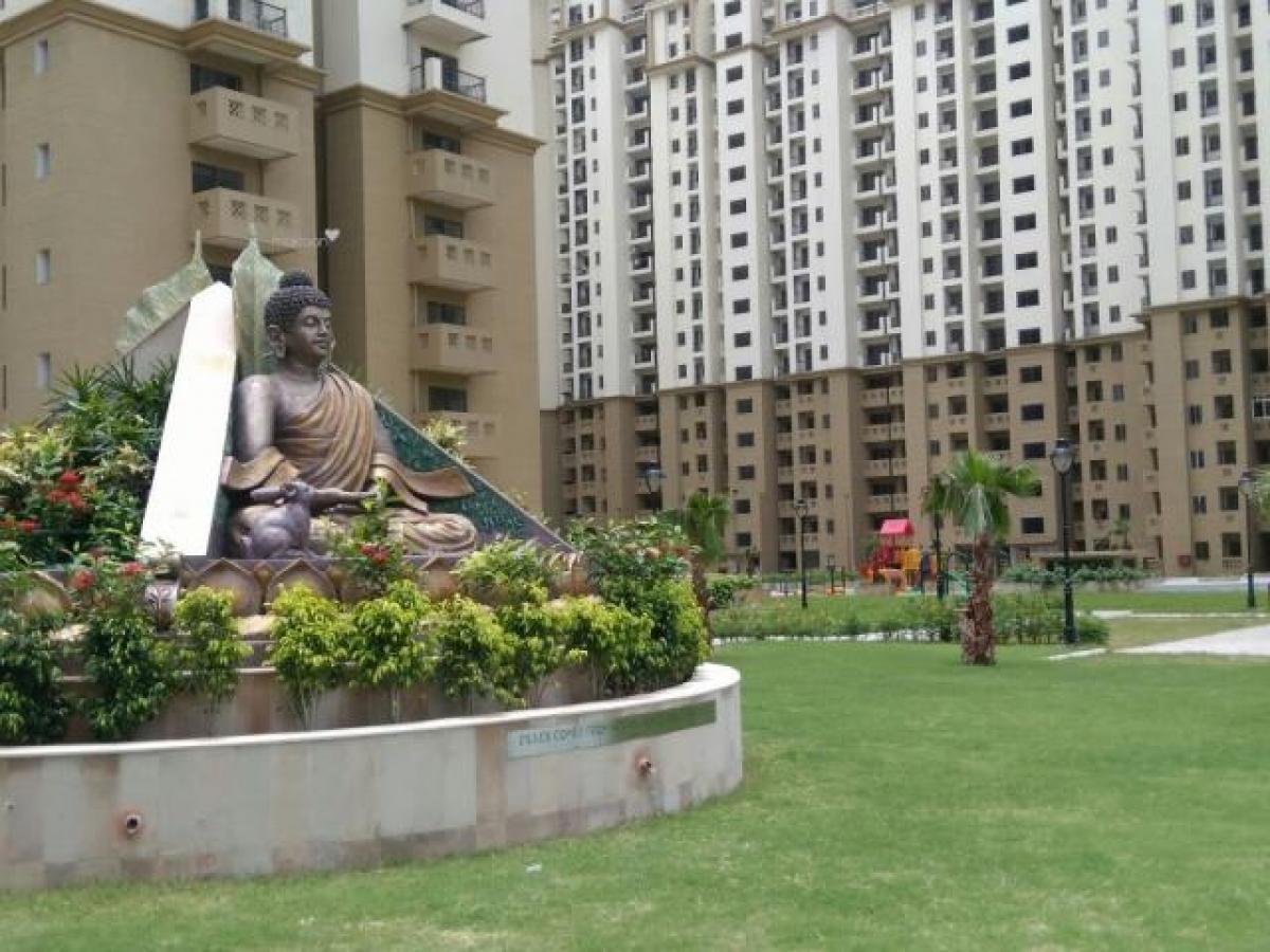 2 bedrooms House in Noida, India No. 65116