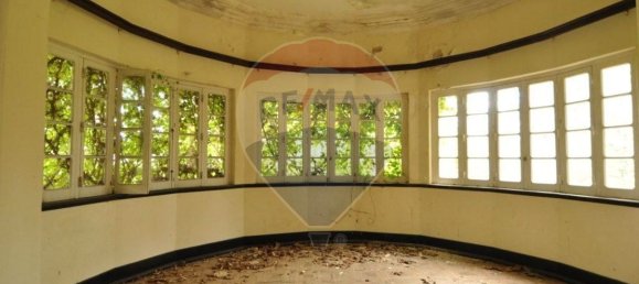 9 bedrooms House in Tramagal, Portugal No. 29952 34